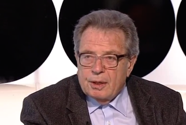 Jutkának nagyon tetszett Csurka Pista magas szárú lábbelije