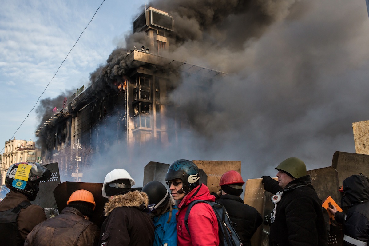 Illustration for article titled Kijev lángokban