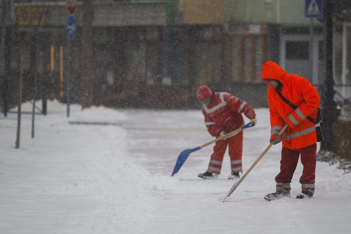 Nagykanizsán hull a hó