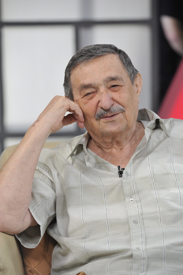 Elhunyt Avar István