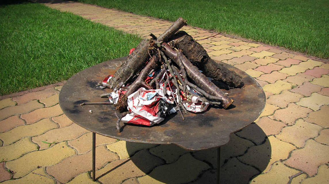 A tűzrakás ősi művészete – szalonnára fel!