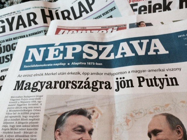 Illustration for article titled A hasonlatok napja van a nyomtatott sajtóban