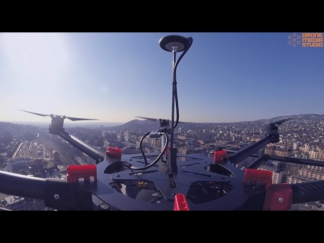 Drónról nézve ilyen szívszorító látvány az üres Déli pályaudvar