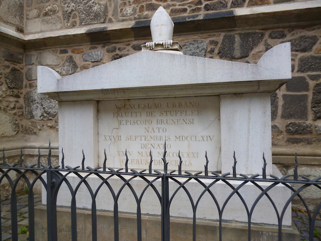 Illustration for article titled 9 dolgot mondok Brünnről