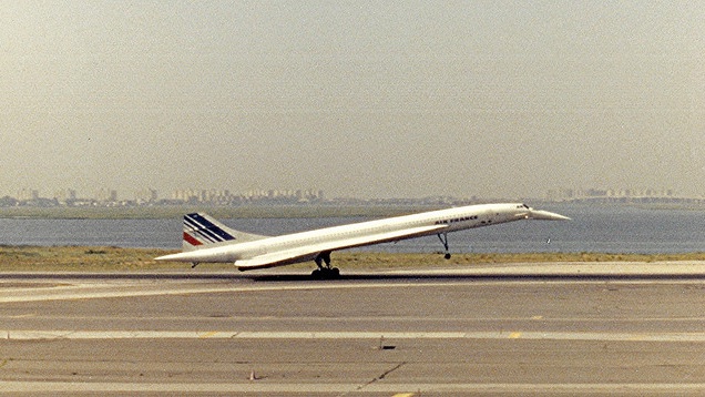 Ma szavaznak arról, hogy a paksi szerződés 30 évre titkos legyen