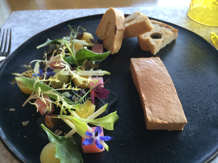 Illustration for article titled Miért nem kokainbárt nyitottak inkább? Teszteltük a michelines Tantit