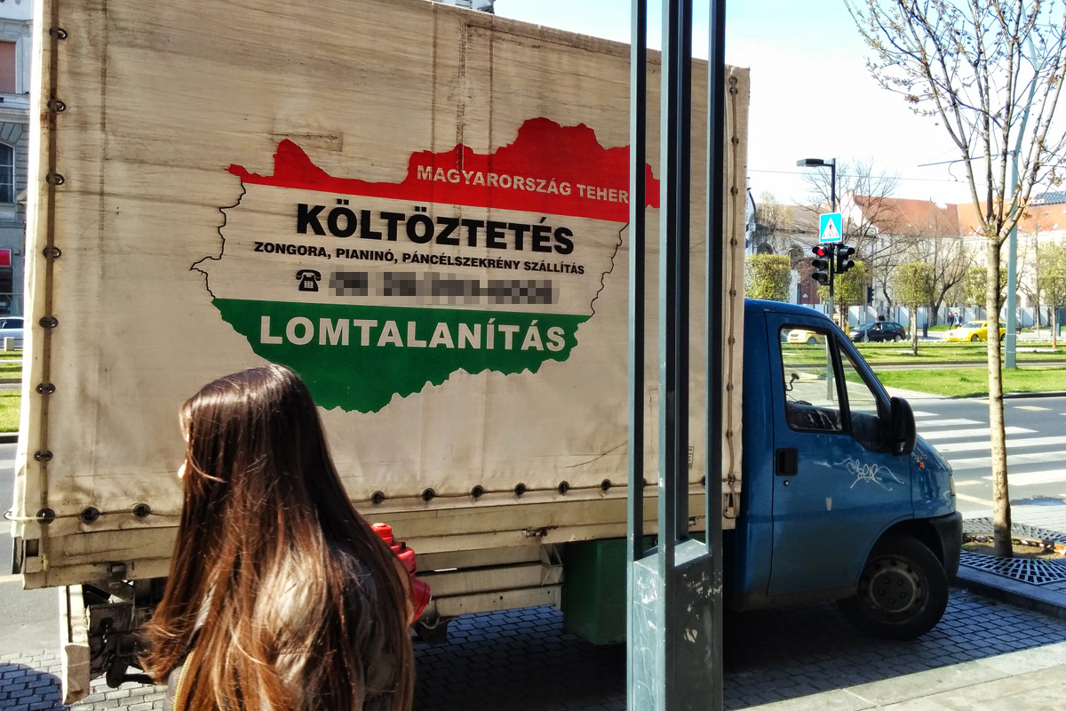 Illustration for article titled Magyarország teher