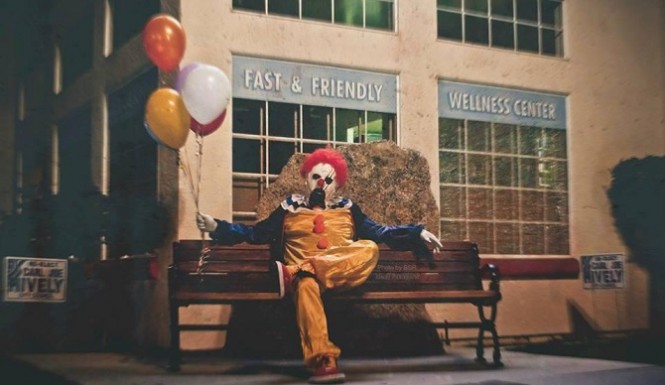 Ijesztő bohócok jelennek meg éjjelente egy amerikai városban