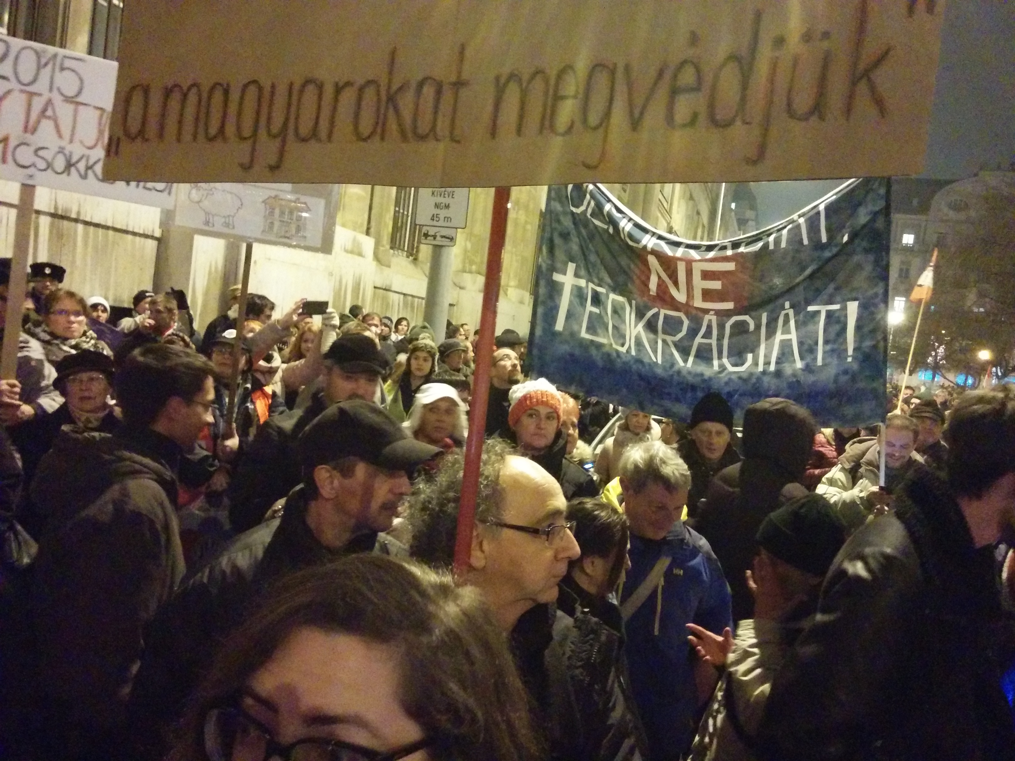 Illustration for article titled A tüntetős animgifek mindig jól néznek ki