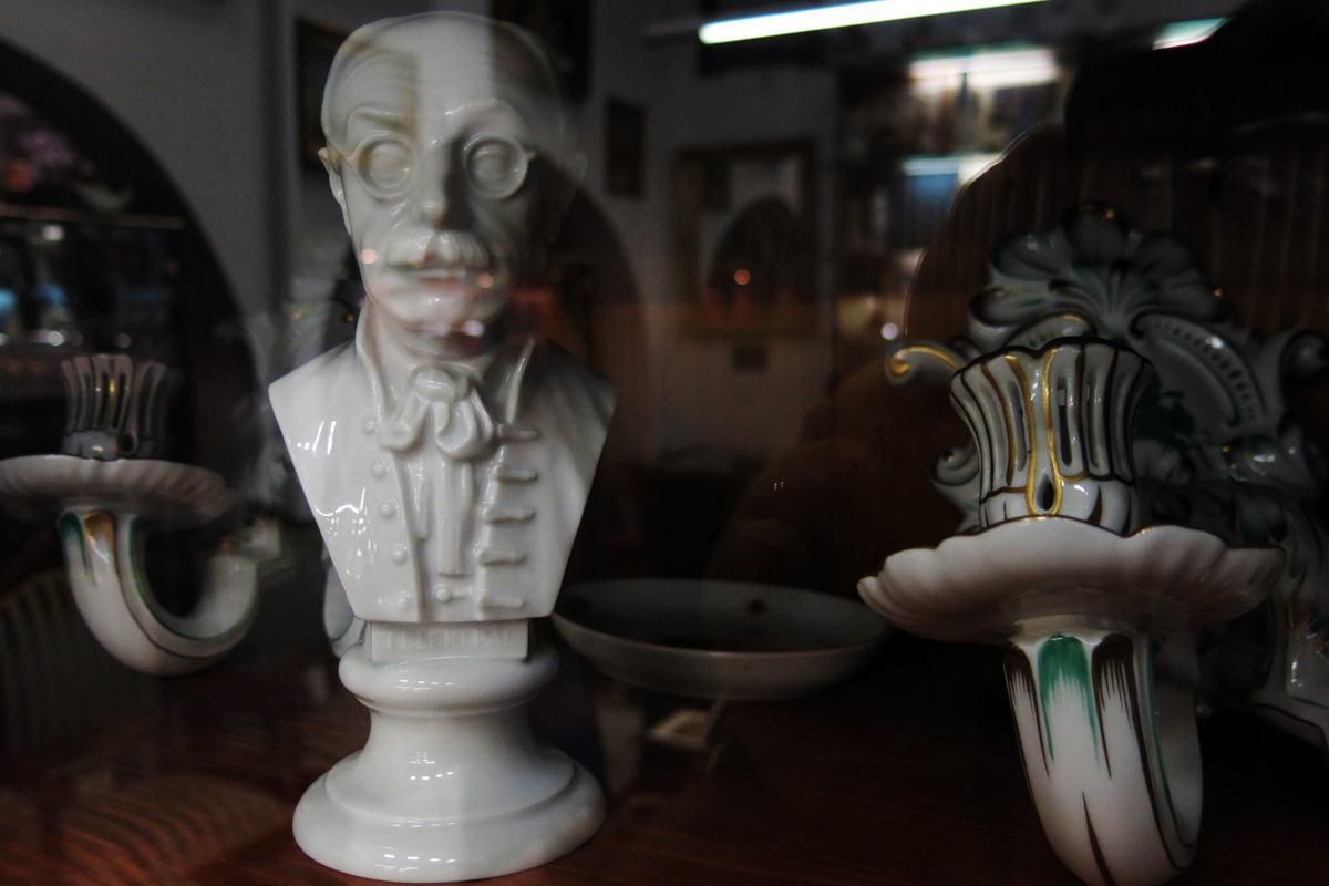 Illustration for article titled Na, pont ilyennek képzelted a Vámház körút 9-et?