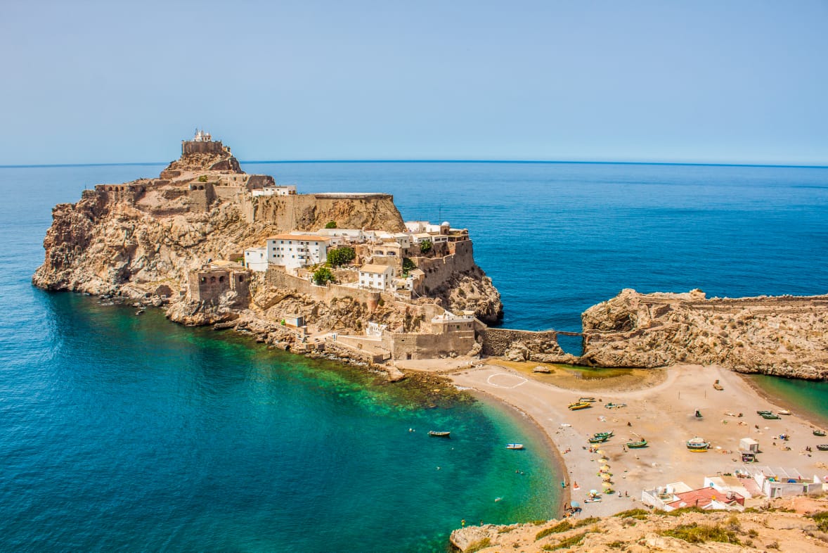 Illustration for article titled A világ legrövidebb országhatára