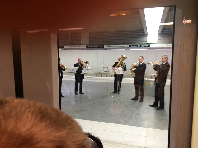 Illustration for article titled Ez Budapest föld alá épített völgyhídja