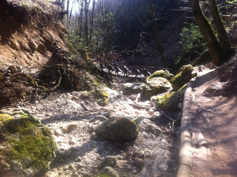 Illustration for article titled Ismeritek a szentkereszti szurdokot? Nagyon-nagyon jó hely