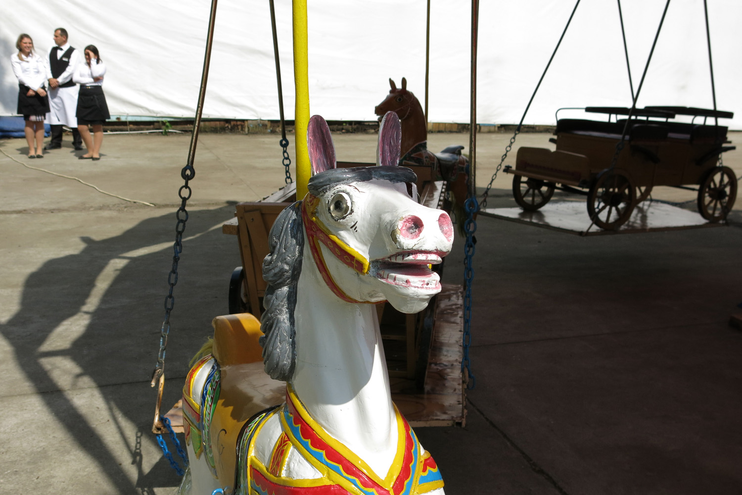 Illustration for article titled Így robbant le a hullámvasút a Vidámpark újranyitóján