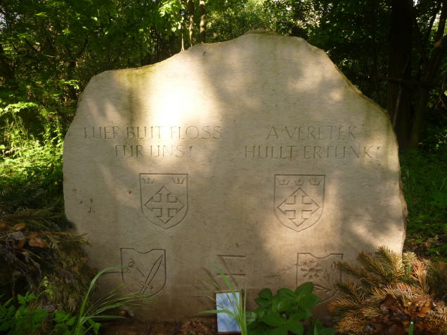 Miért történelemhamisítás a töki illegális náci emlékmű?