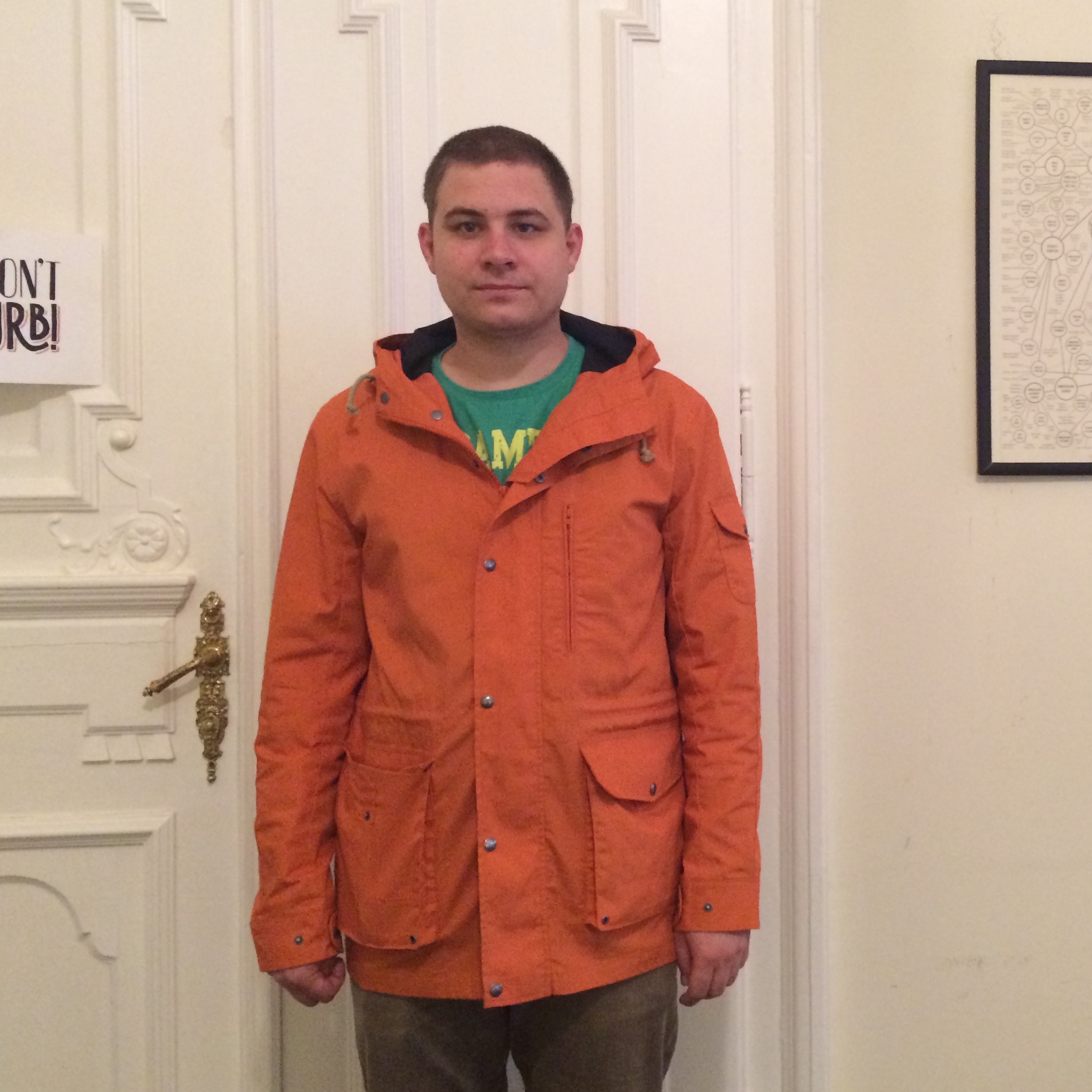 Illustration for article titled 42 év, ugyanaz a kabát