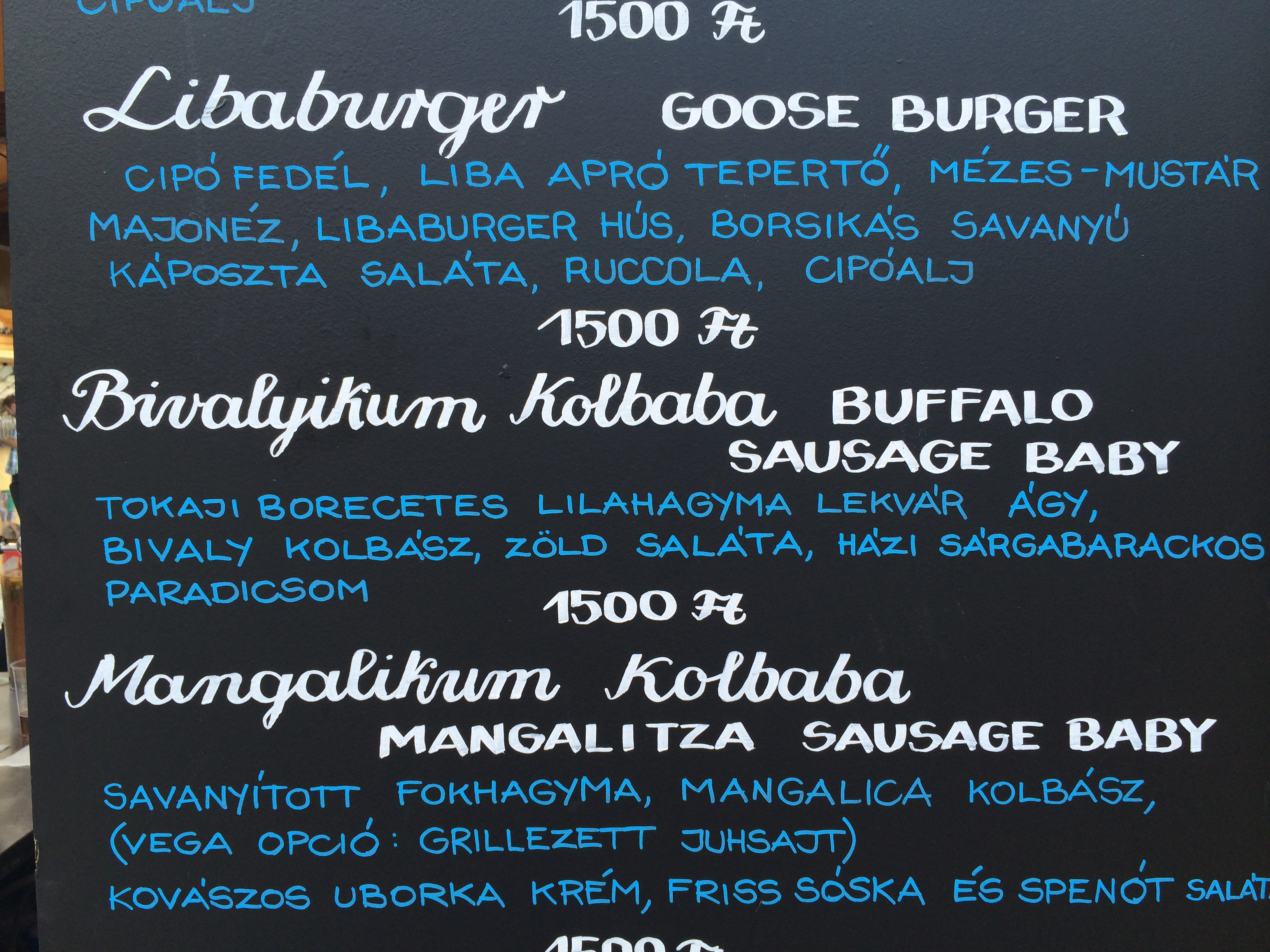 Illustration for article titled Fazekas miniszter nem gyújtott fel egy vincsesztert sem. Csak nyalt