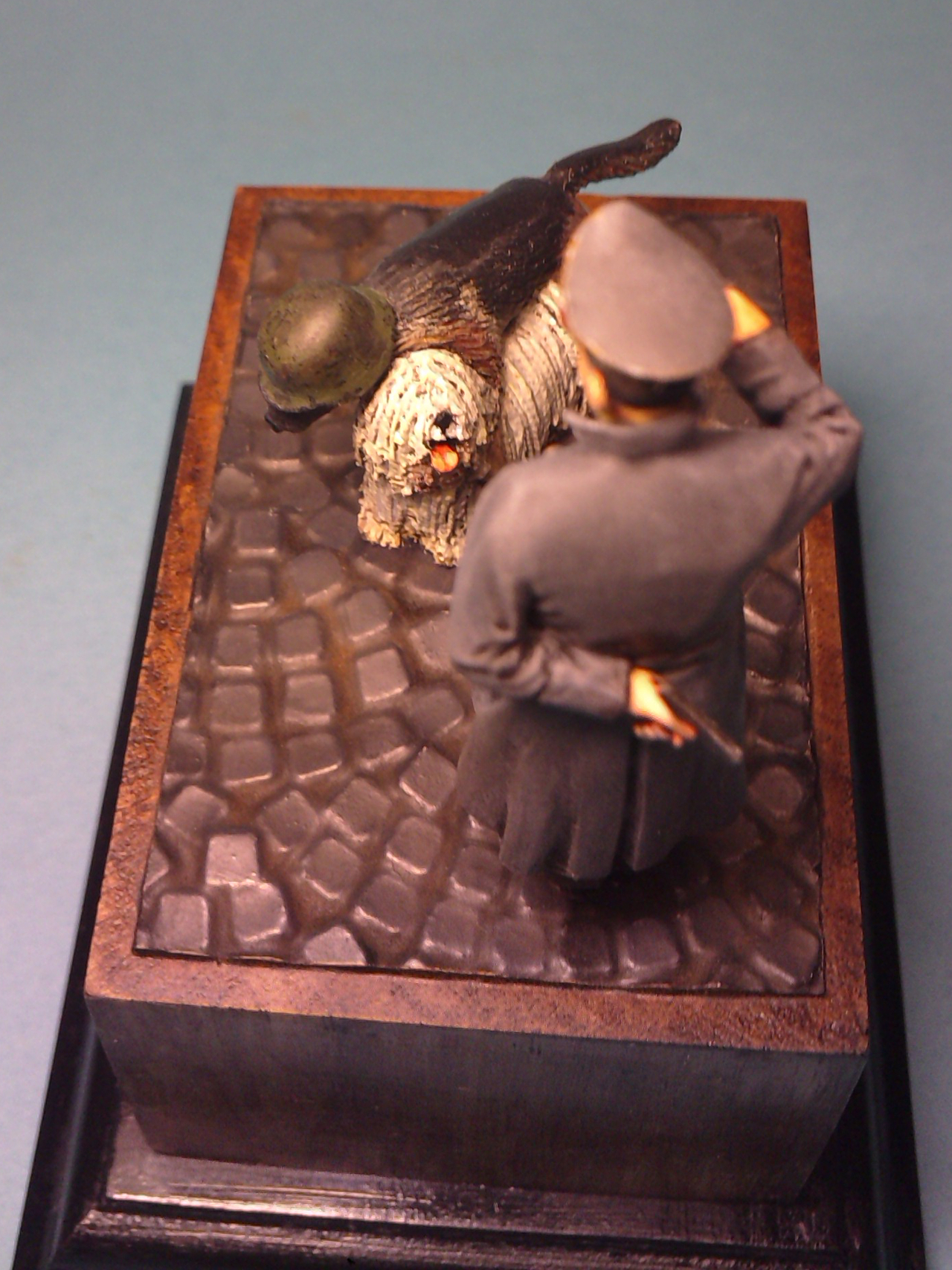 Illustration for article titled Megcsinálta a náci megszállás tökéletes fideszes emlékművét