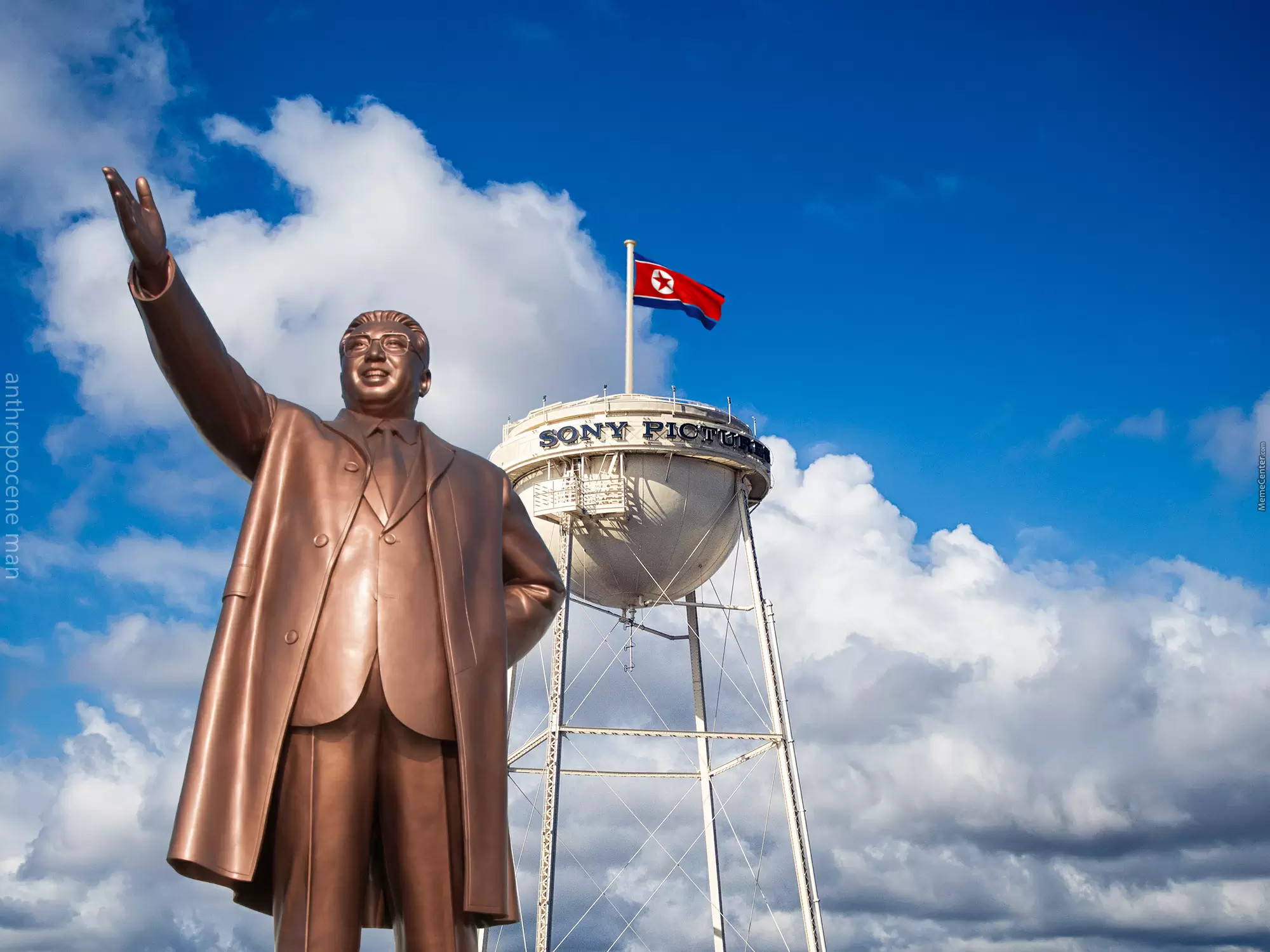 Illustration for article titled Az Észak-Koreától berezelő Sonyn gúnyolódik az internet