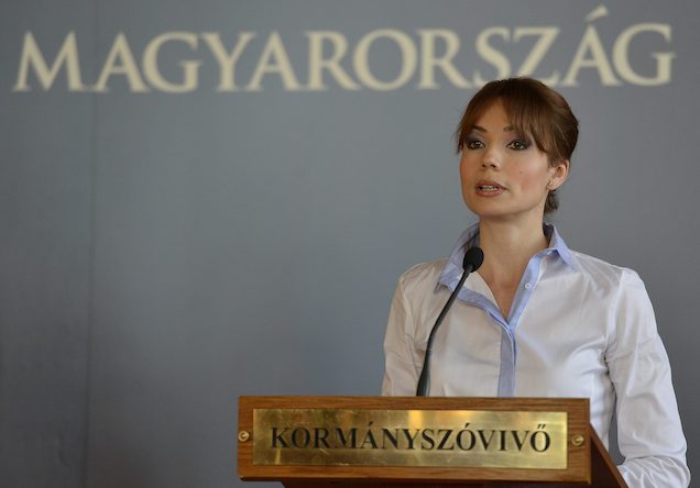 Távozik Kurucz Éva kormányszóvivő
