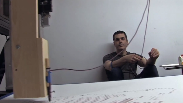 Saját vérével festette meg a New York-i művészt egy automata robot