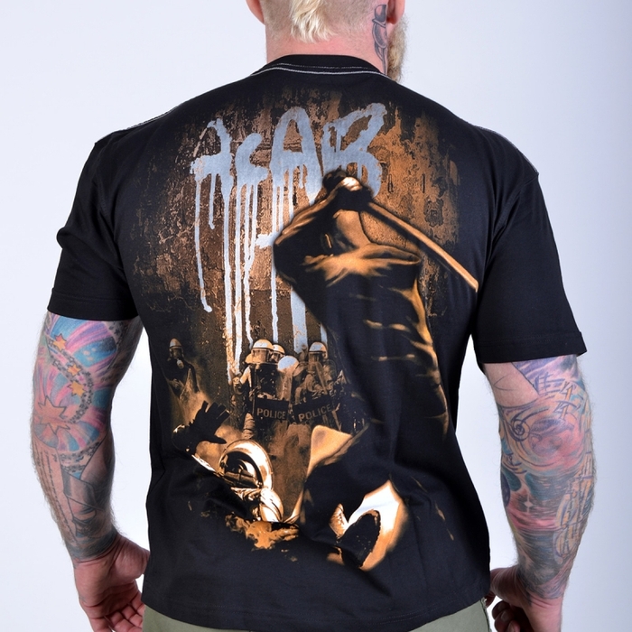 Illustration for article titled Szégyen