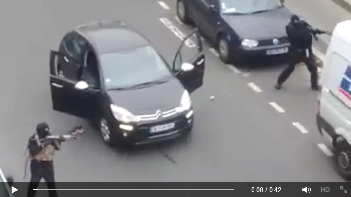 Ilyen rettenetes vérfürdőt nem nagyon látott még a sajtótörténet