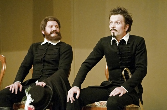 Petőfi Sándor kardélen táncol