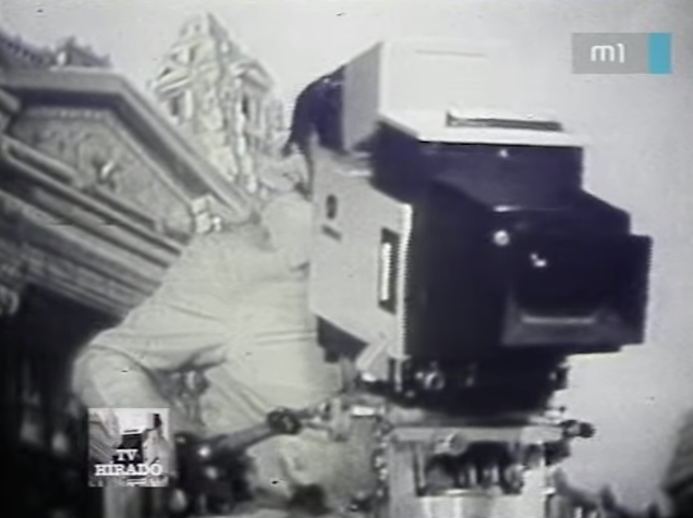 Gyorstalpalón képezik ki a köztévé leendő hírtévéseit