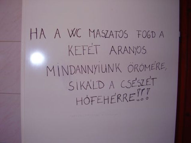 Az Index leleplezte a szaros vécékagylók rettenetes titkát