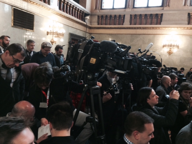 Illustration for article titled Ilyen volt élőben látni a Jeges Angélát és a Duzzogó Viktort