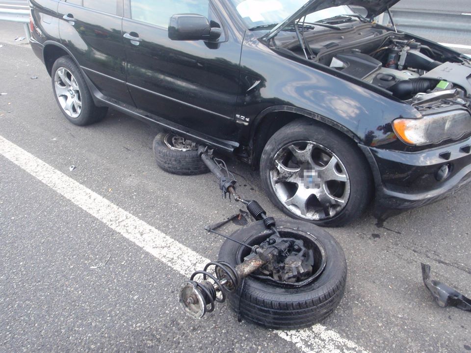 Illustration for article titled Ismerd meg az ország és a világ legviccesebb cenzorait!