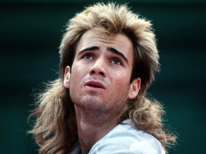 Illustration for article titled Az ifj. Knézy Jenőre maszkírozott Agassi lett Norbi reklámarca