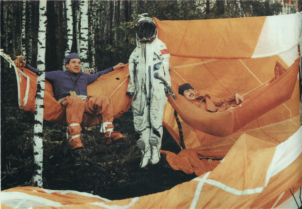 Illustration for article titled Meghalt Kubaszov űrhajós, Farkas Bertalan parancsnoka