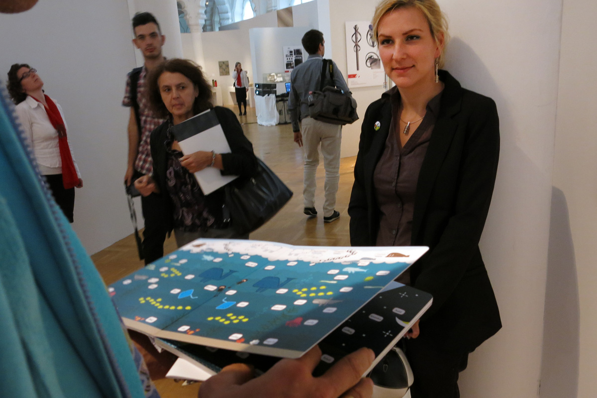 Illustration for article titled Végre itt az ember, aki elkergetheti Bogyót és Babócát