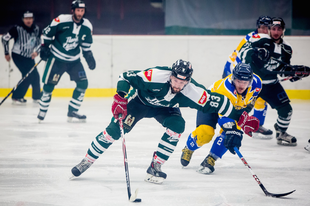 Illustration for article titled Ezek a kék-sárgák csak mentek, mint a meszes, és kinyírták a bulit