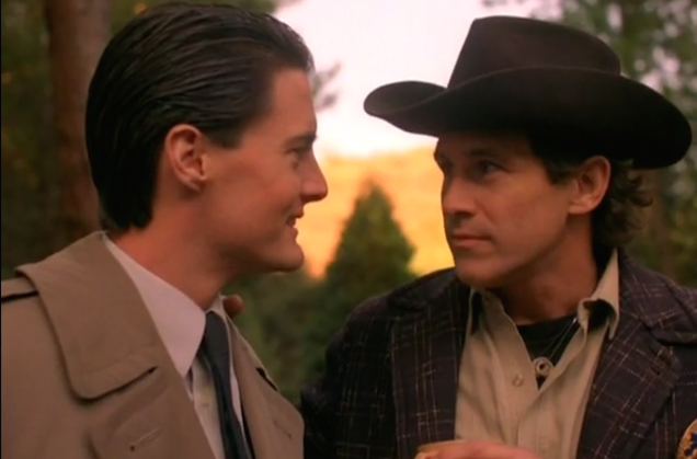 Végre végignéztem a teljes Twin Peakst! Mit gondoltok, bejött nekem?