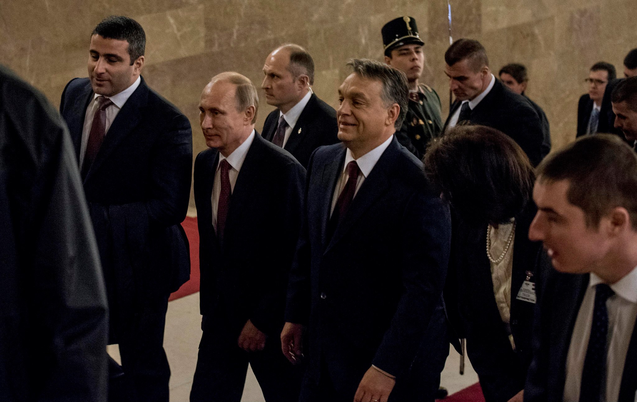 Illustration for article titled Így nézte Orbán Putyint