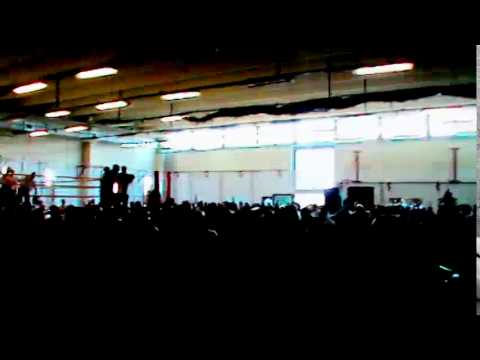 Székekkel dobálták egymást a fradisták és az újpestiek