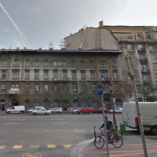 Illustration for article titled Tessék, itt van Budapest leghülyébb kéménye