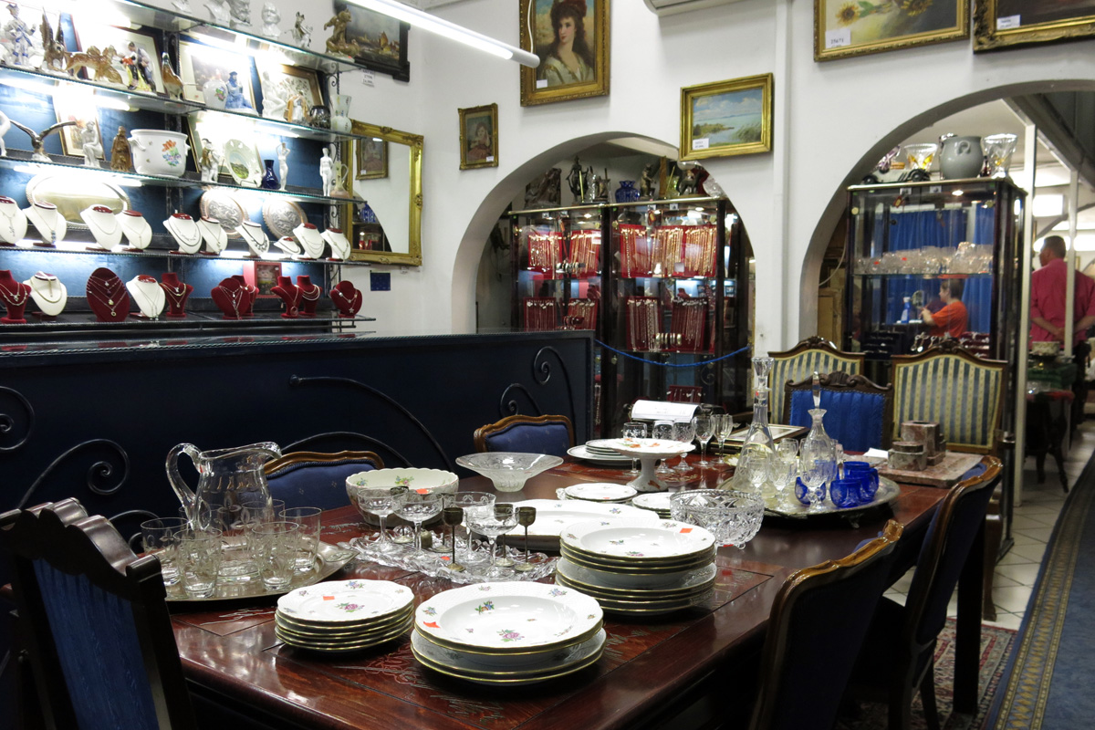 Illustration for article titled Na, pont ilyennek képzelted a Vámház körút 9-et?