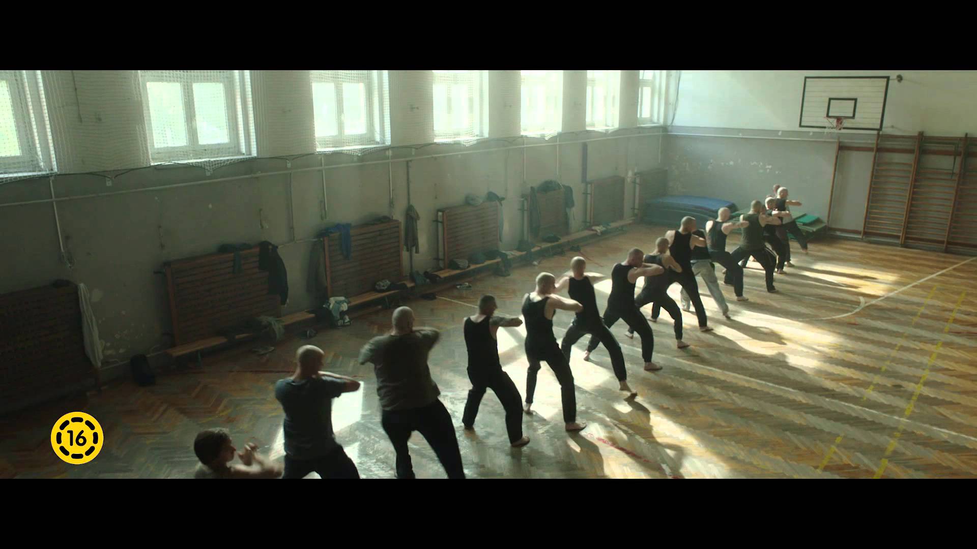 Ez a mi városunk, és ha senki nem védi meg a mocsoktól, mi megvédjük