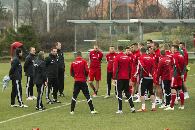Négy Ádámmal és három Rolanddal megyünk csatába a görögök ellen