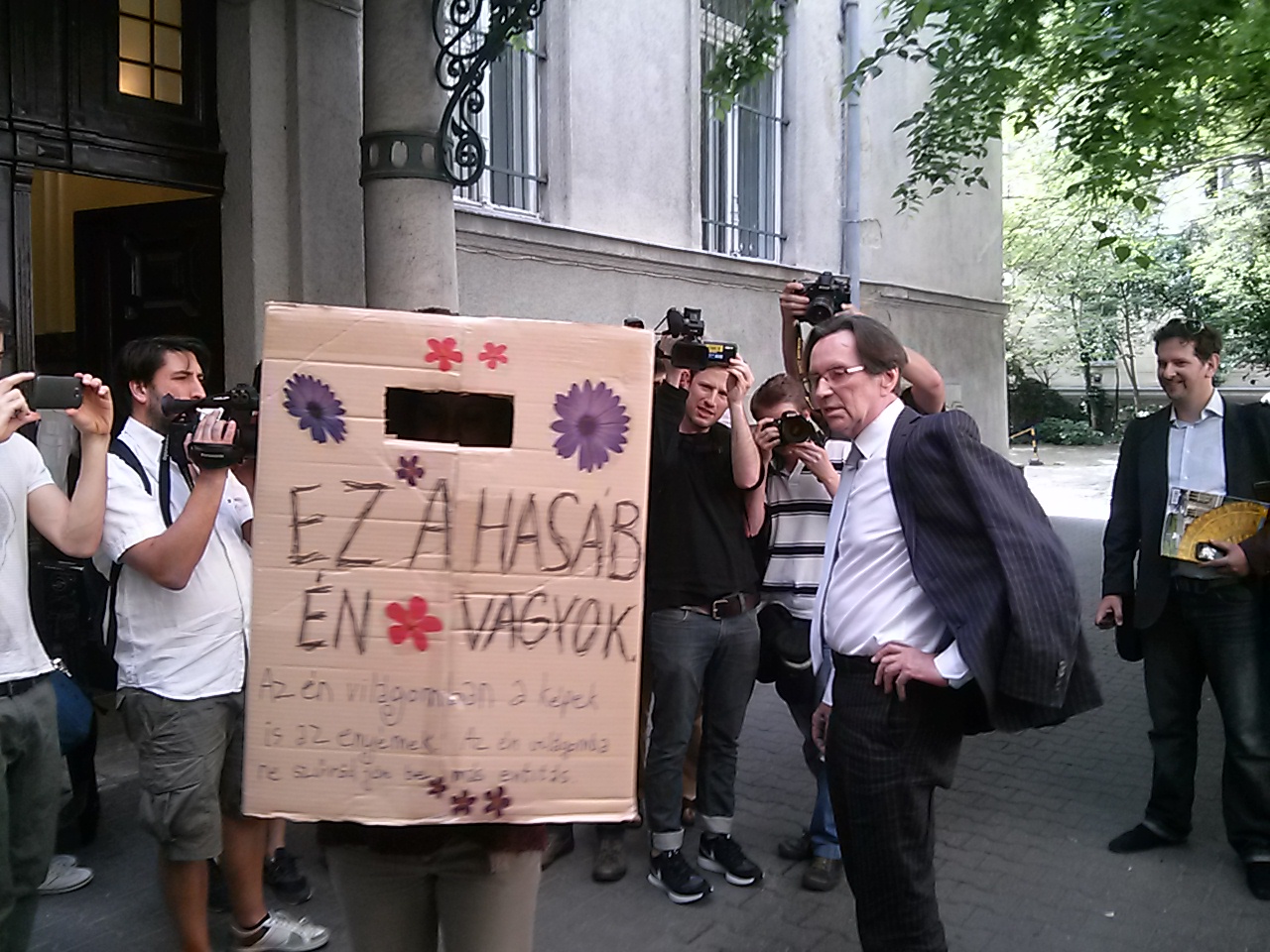 Illustration for article titled Nincs független újságírás – mondták a Magyar Krónika bemutatóján