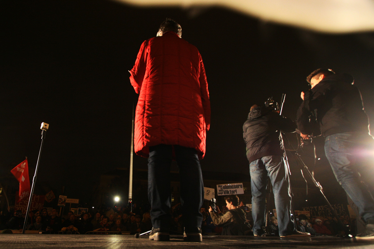 Illustration for article titled Nem a Várba fogsz költözni, hanem a börtönbe!