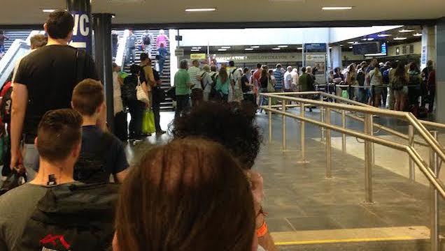 Őrület és fejetlenség a Keleti pályaudvaron