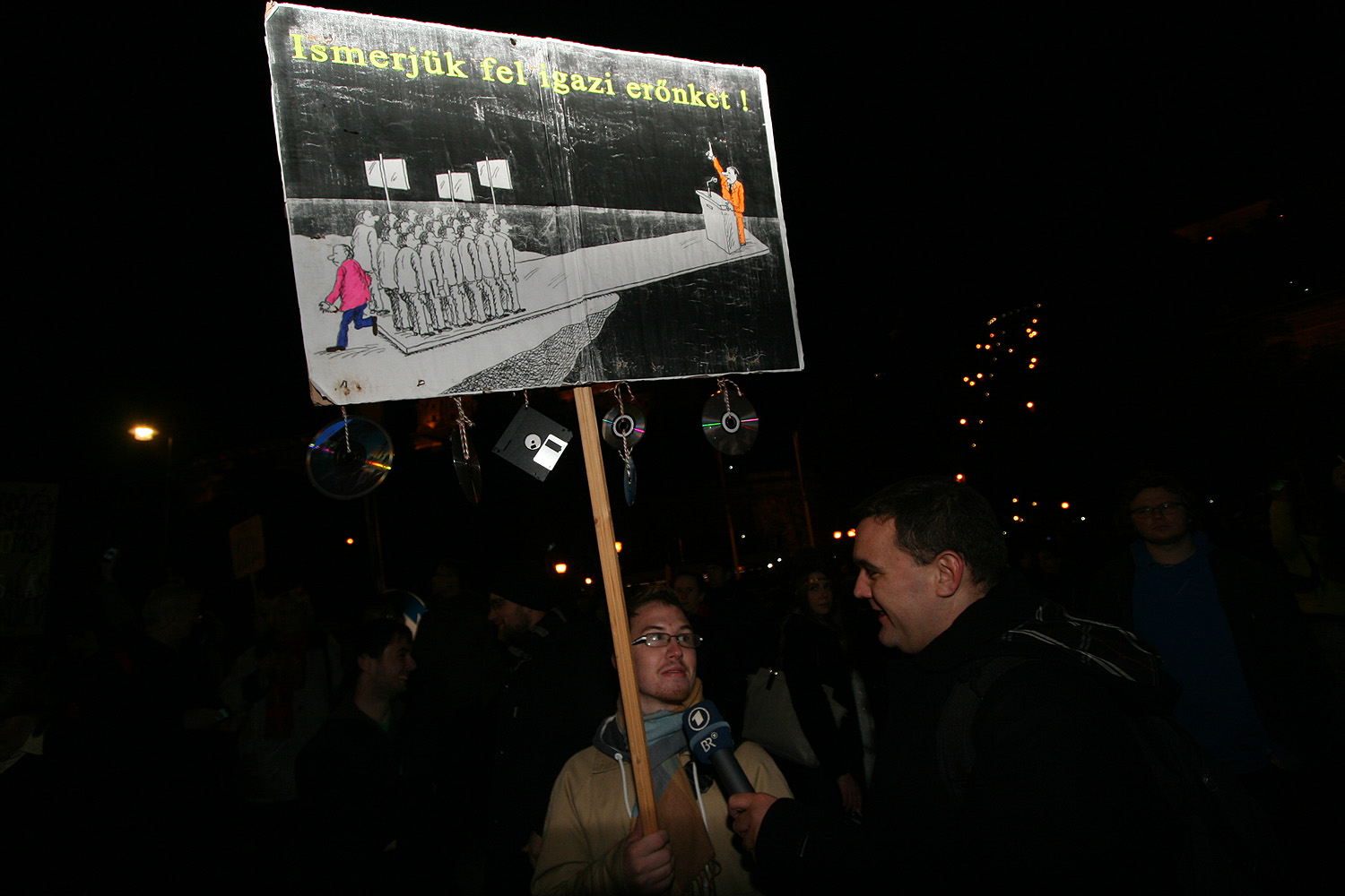 Illustration for article titled Hatalmassá dagadt a második netadóellenes tüntetés