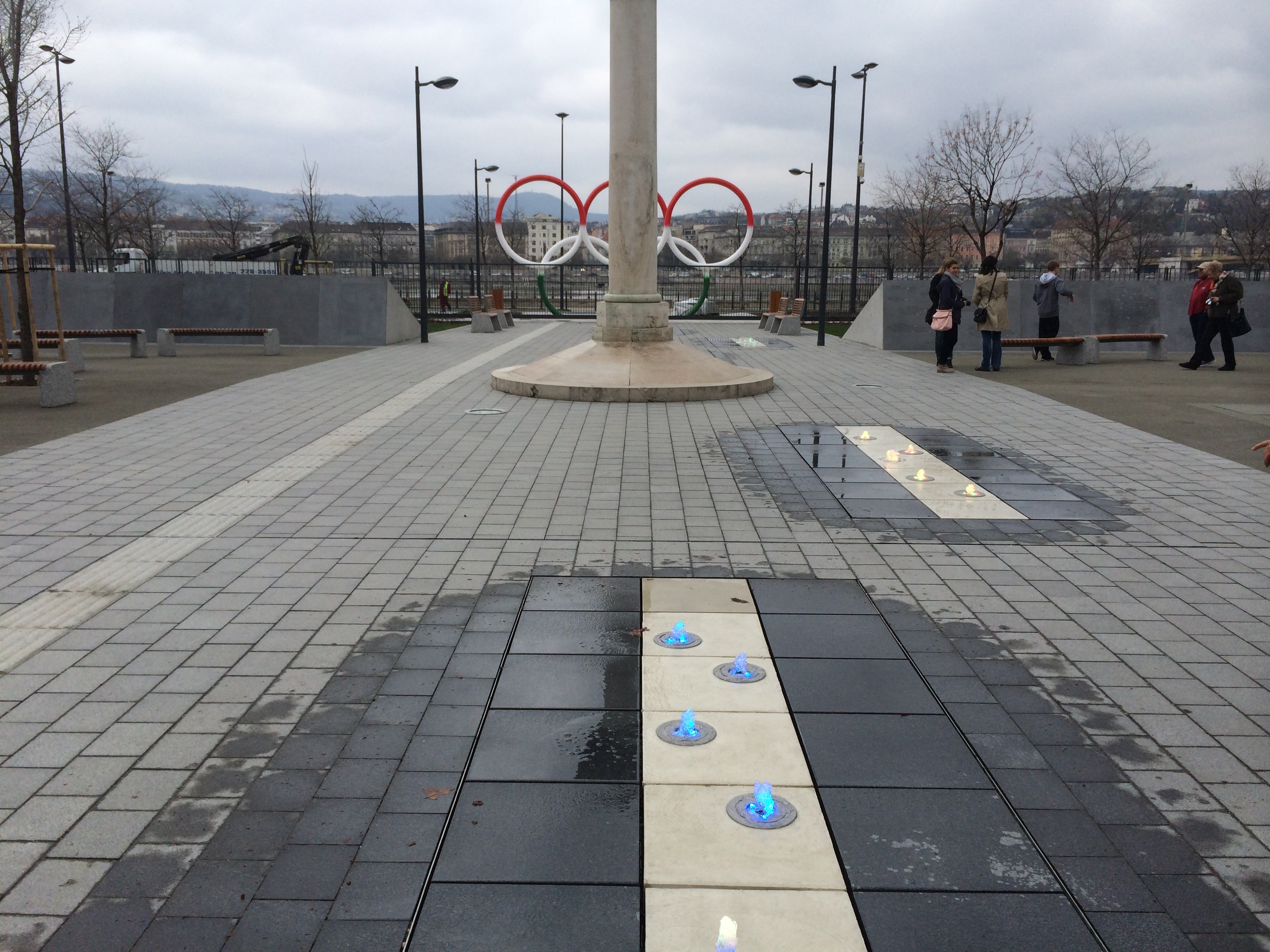 Illustration for article titled A Fidesz kutyája akarok lenni!