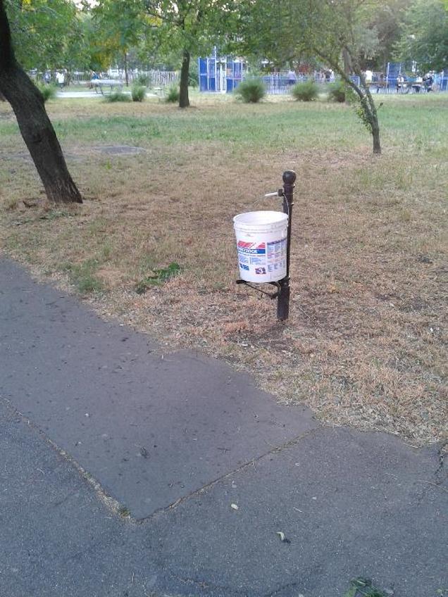 Az Ismeretlen Csepeli Jótevő meghekkelte a szemetest