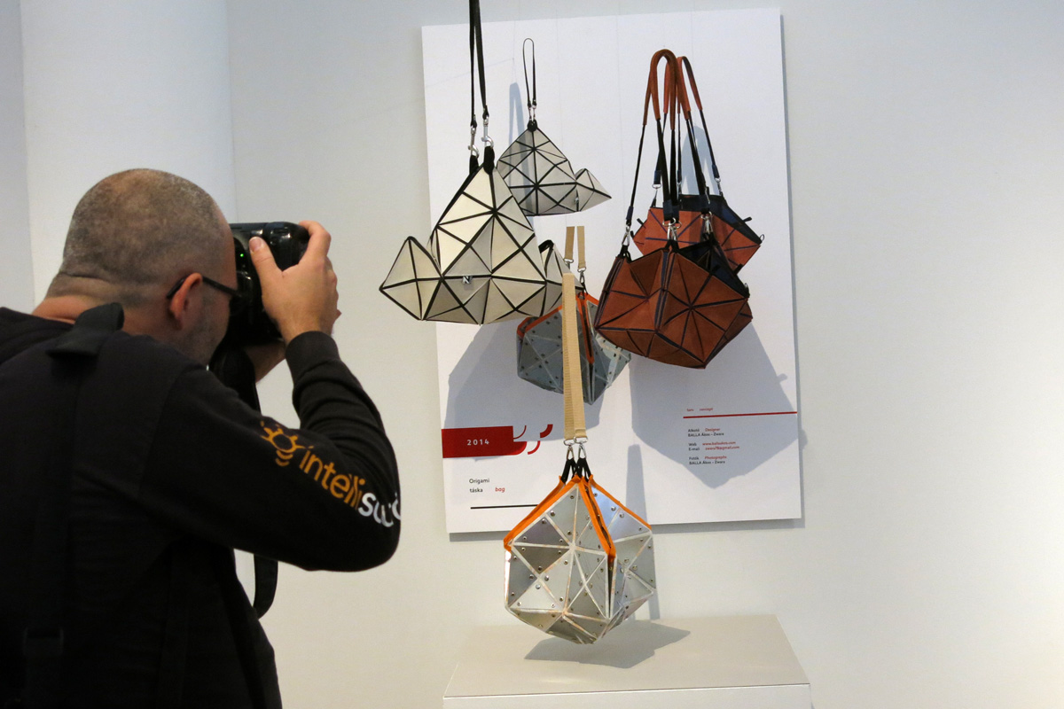 Illustration for article titled Végre itt az ember, aki elkergetheti Bogyót és Babócát